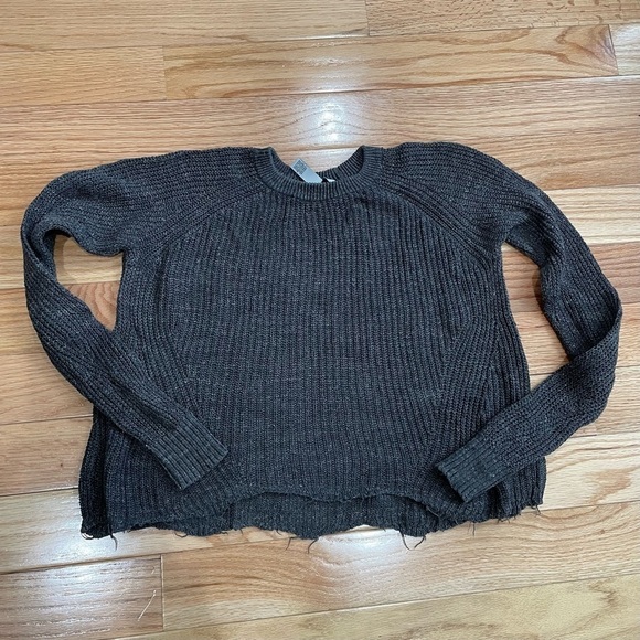 Cotton by Autumn Cashmere Rye Brown Speckled Distressed Scallop Shaker Sweater S - Picture 11 of 12